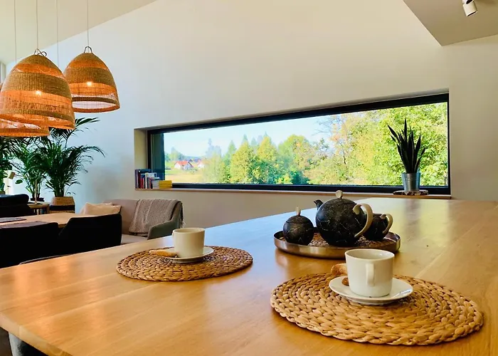 Karkonosze. Tuz Nad Ziemia. *