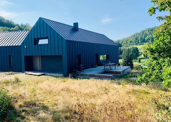 Karkonosze. Tuz Nad Ziemia. Villa